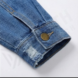 Veste en jean courte pour femme, manches longues, style classique, effet usé, veste en jean de camionneur, vêtement d'extérieur élégant, haut décontracté, personnalisable - Product Image 6