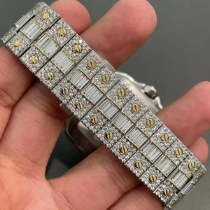 Montre Hip Hop en Diamant Moissanite VVS, Acier Inoxydable, Sertie à la Main, Montres à Quartz de Luxe - Product Image 4