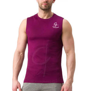 Camiseta sin mangas de entrenamiento sin mangas para hombre de Pekín personalizada, de punto de ajuste Regular con decoración de agujeros de cuello redondo única, ropa activa - Product Image 1