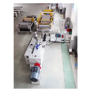 Máquina De Fabricação De Folha De Telhado UPVC Máquina De Fabricação De Folha De Telhado De Plástico