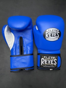 Gants d'entraînement de haute qualité avec rembourrage en mousse, option de logo personnalisé et design en maille respirante - Product Image 3