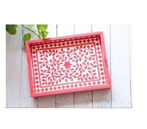 Plateau MOP unique avec des accents de motifs de coquillages faits à la main offrant un attrait visuel distinctif pour les espaces de vie modernes - Product Image 3