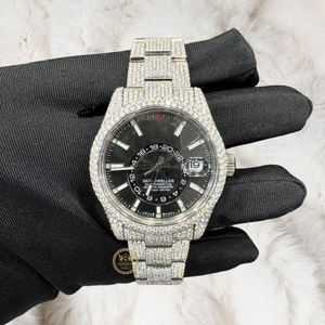 Reloj de Lujo con Diamantes Cultivados en Laboratorio de Alta Calidad, Esfera con Números Romanos, Diamantes Baguette, Estilo Bustdown, Venta al por Mayor, Proveedor OEM/ODM - Product Image 3