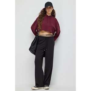 Pantalones Deportivos de Pierna Ancha con Cintura Ajustable y Tacto Suave - Product Image 1