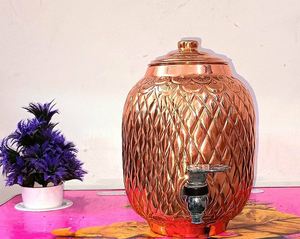 Handmade Copper Enamel Finished Water Container with Lid and Hand Grip Anti-corrosion for Kitchen Home Hotel & Restaurant Use - Product Image 6