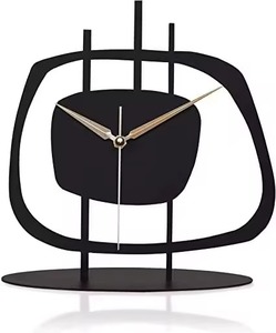 Reloj de mesa de metal personalizable con revestimiento negro que añade estructura y orden a tu espacio de trabajo al reforzar la conciencia del tiempo. - Product Image 3
