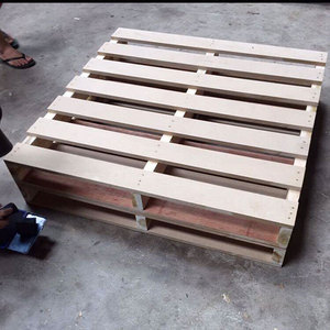 Best Seller-Paletas de madera-Equipo de almacén de paletas de madera de pino de 1200x800-Paleta reversible apilable - Product Image 3