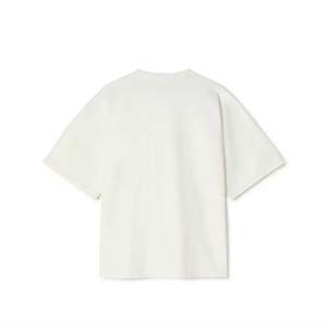 T-shirt coupe ample classique avec coupe décontractée idéal pour les hommes et les femmes confort quotidien, tenue décontractée et superposition - Product Image 2