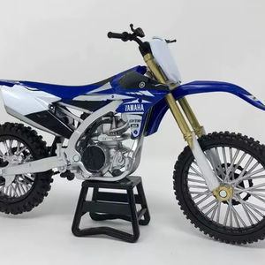 Moto tout-terrain Yamaha YZ450F 2024 - Product Image 1