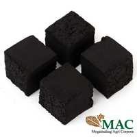 Cube noir naturel de noix de coco sans fumée d'Indonésie taille 27x27x27mm nouveau produit forme de briquette de charbon de bois écologique