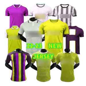 Maillots de football personnalisés de haute qualité, uniformes OEM, shorts à col en V, ensembles de football respirants en polyester, fournisseur de kits d'équipe sportive - Product Image 4