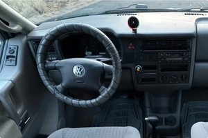 PRÊT À CONDUIRE - VÉHICULE D'OCCASION À VOLANT À GAUCHE |   Conduite à droite |   VOLKSSWAGENNSS EUROVANNSS MV WEEKENDERRSS 2003 - Product Image 3