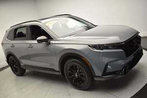 Toyota Corolla Cross Híbrido 2024 Gris Limpio con Tracción Total, Llantas de Aleación Oscuras Usadas, Asientos de Tela, Arranque Remoto, Bluetooth, ACC, R17, Asientos Izquierdos con Calefacción - Product Image 6