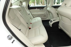 SUPER LIMPIO, VOLVO S-90 T5 FWD 2019, TRANSMISIÓN AUTOMÁTICA, ASIENTOS DE CUERO - Product Image 4