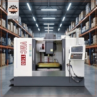 Centre d'usinage vertical CNC haute vitesse avec système d'évacuation des copeaux efficace, broche BT40, modèle VMC1160
