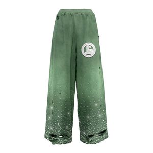 Pantalones de chándal de algodón de rizo francés unisex personalizados pantalones de chándal desgastados y diamantes de imitación de gran tamaño para hombres - Product Image 1