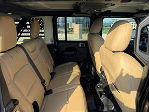 รถจี๊ปแรงเลอร์ อันลิมิเต็ด สปอร์ต เอส 4x4 ปี 2020 มือสอง พวงมาลัยซ้าย/ขวา - Product Image 5