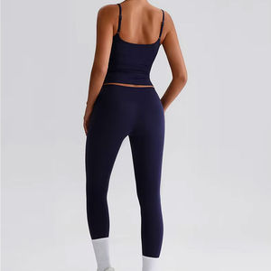 Ensemble de yoga pour femmes à prix avantageux, haute qualité, impression de logo personnalisée, vêtements de sport respirants et confortables, ensemble de yoga pour femmes - Product Image 2