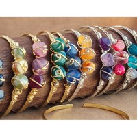 Bracelets et Joncs Plaqué Or et Argent Style Bohème avec Pierres en Résine Vibrantes pour la Revente