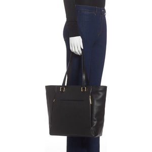 Borsa Tote in Pelle Olivia Core di Nordstrom, Chiusura con Cerniera, Beige, Fodera Leggera in Poliestere, per Uso Quotidiano, Stagione Invernale - Product Image 2