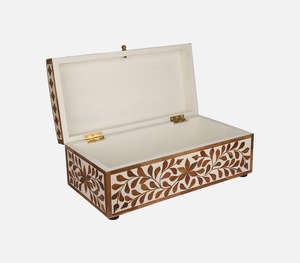 Boîte décorative luxueuse en bois sculpté à la main avec un élégant motif floral brun en forme de feuille, boîte à bijoux rectangulaire - Product Image 3