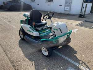 Tondeuse autoportée diesel Orec RM882 Rabbit, monocylindre 4 temps, industrielle, sans fil, avec bac de ramassage, 8,2 kW, garantie 3 ans - Product Image 6