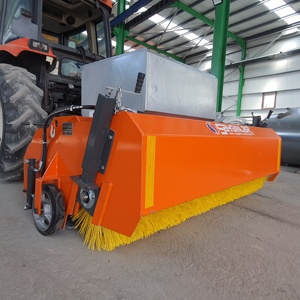 Carretilla elevadora de nuevo diseño o barredora montada en tractor con cepillo lateral y sistema de riego para uso agrícola o en el jardín - Product Image 6