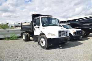 Camiones Volquete Usados Freightliner Business Class M2 100 - Product Image 4