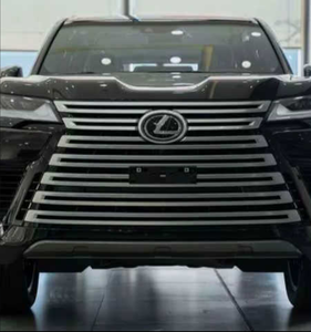 Lexus LX 600 SUV Noir Extérieur Premium Plaque d'immatriculation Qatar - Product Image 4