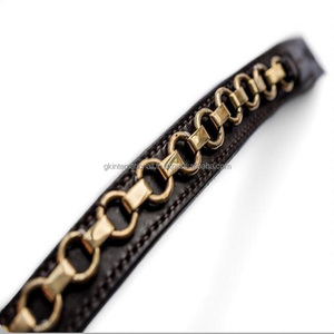 Bande à sourcils en cuir pour femmes, accessoire à longueur ajustable, durable et robuste, avec chaîne en métal argenté de styliste et boucles cousues - Product Image 6