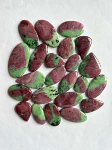 หินธรรมชาติทับทิม Zoisite อัญมณีหลวมสำหรับเครื่องประดับรูปทรงผสมขายส่ง - Product Image 2