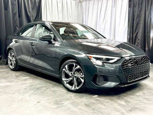 Audi A3 2022 en parfait état - Product Image 4