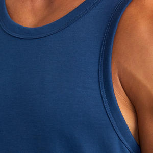 Camisetas sin mangas de punto transpirables de talla grande para hombre, estilo informal de secado rápido con decoración bordada, mejora el rendimiento atlético - Product Image 3