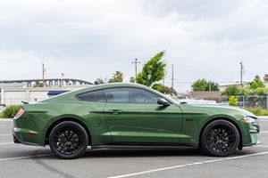 Ford Mustang GT Coupé Premium 2022 Usado, 13k Millas, Kit de Supercargador ESS Tuning, Color Verde Eruption - Product Image 2