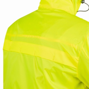 Veste de pluie légère de haute qualité à col montant, haut tendance pour l'hiver et l'automne, utilisation en extérieur, veste de pluie pour homme - Product Image 4