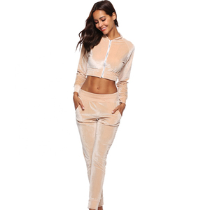 Chándal para correr de algodón de dos piezas para mujer Otoño/Invierno nueva llegada traje de moda personalizado OEM venta al por mayor estilo frontal plano - Product Image 3