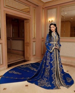 NUEVO ELEGANTE COLORIDO ZARI BORDADO EN VESTIDO CAFTAN AZUL CON CUENTAS DE CRISTAL EMBELLECEDADAS, HILOS, PERLAS, TRABAJO DABKA @ 2024 - Product Image 1