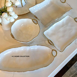 Nouveau plateau décoratif fantaisie en métal nickelé personnalisé pour la maison, l'hôtel et le restaurant, avec des poignées florales en laiton - Product Image 4