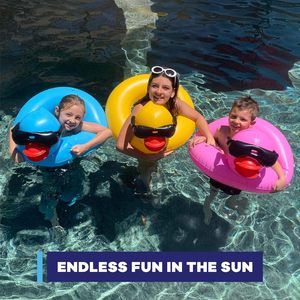Tubo Flotador Inflable de Goma con Diseño de Pato Derby, Tendencia de Verano, Paquete de 3, Juguete de Piscina para Niños, Anillo de Natación, Edad 3+ Años, Capacidad 70 Libras - Product Image 2