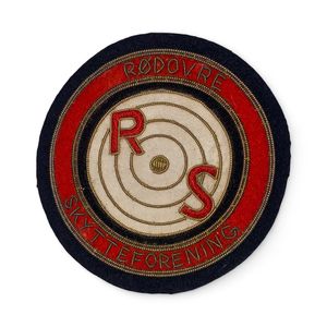 Insigne brodé à la main en gros Insigne d'uniforme Insigne fait à la main - Product Image 1