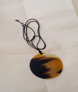 สร้อยคอรูปวงกลมรูปเขาควายความสวยงามของธรรมชาติพร้อมสร้อยคอรูปวงเขาควายที่สวยงามของเรา - Product Image 5