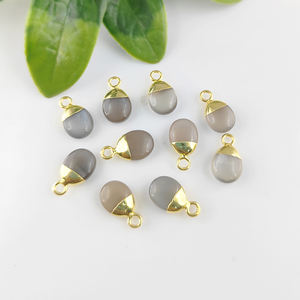 Venta al por mayor chapado en oro gris piedra lunar Tumble piedras preciosas colgantes diseños personalizables estilo religioso diamante latón descuento - Product Image 3