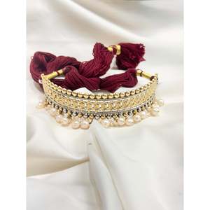 Collar y Gargantilla de Plata 925 en Dos Tonos con Perlas de Imitación y Diseño Floral para Bodas - Product Image 3