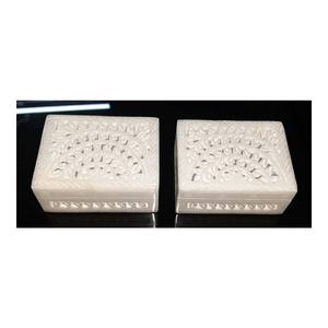 Cajas de Joyería Decorativas de Mármol con Incrustaciones de Piedra Natural Blanca Pura, Forma Rectangular Atractiva y Pulida - Product Image 1