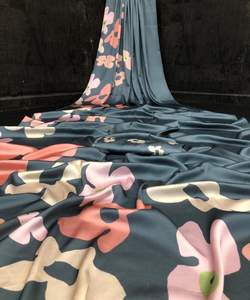 Nouveau look riche et attrayant pour les fêtes saree en filet à broderie lourde avec une pièce de chemisier les femmes indiennes portent des vêtements à bas prix en gros surat ApparelGarment - Product Image 1