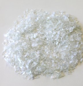 Hojuelas de PET Transparente Lavadas en Caliente, PET Reciclado de Alta Pureza para Producción de Fibra - Product Image 2