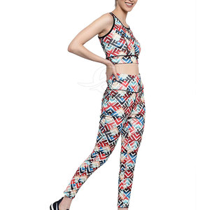 Conjunto de Leggings y Sujetador Deportivo sin Costuras de Cintura Alta, Servicio OEM, Ropa de Yoga para Mujer, Transpirable, de Secado Rápido, para Gimnasio - Product Image 2
