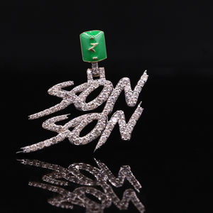 Colgante de Acero Inoxidable Personalizado de Alta Calidad con Diamantes de Imitación Estilo Hip Hop - Product Image 1