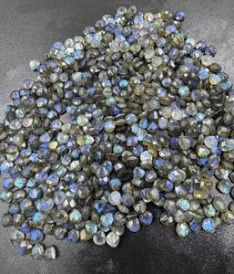 Alta calidad azul llamativo labradorita Briolette Checker corte suelto forma de corazón Natural 6mm-10mm gemas para la fabricación de joyas al por mayor - Product Image 1