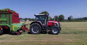 Massey Ferguson 8S.210 Tractor de ruedas usado 4WD 270HP Gear Drive - Product Image 2